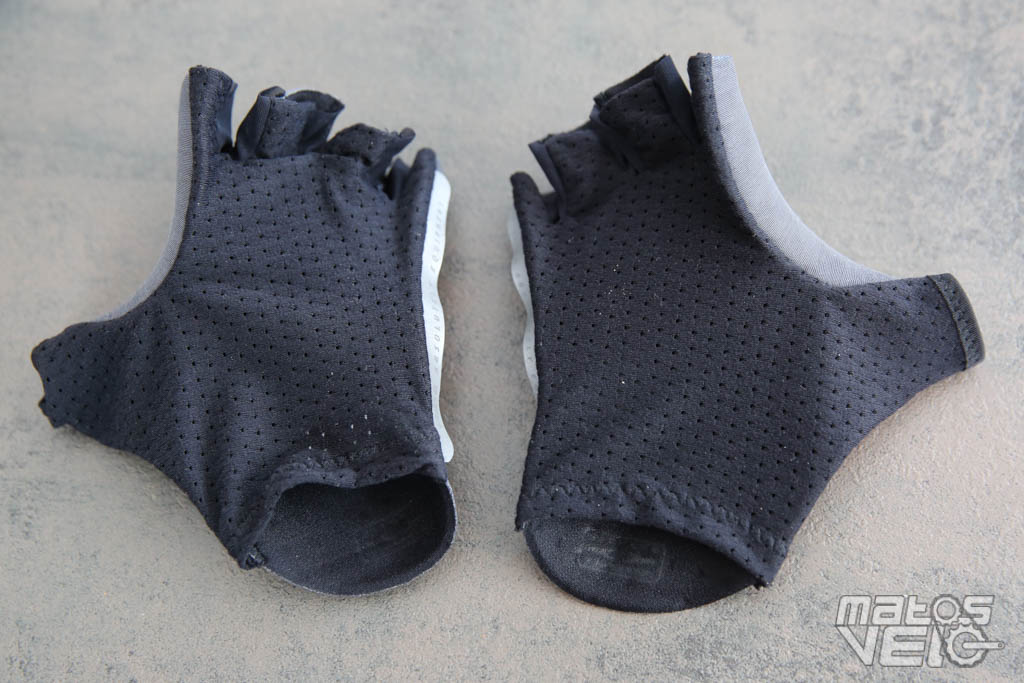 Gants thermiques Q36.5 - Performance thermique et style élégant